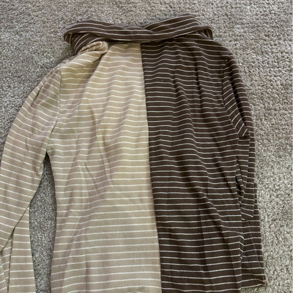 princess polly button up - Picture 3 of 3